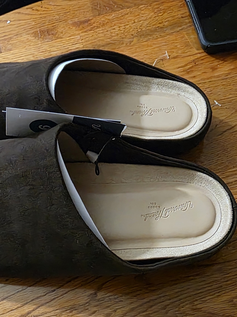 Universal Thread Brown Suede Slip-On Loafers Size 9 Nwt